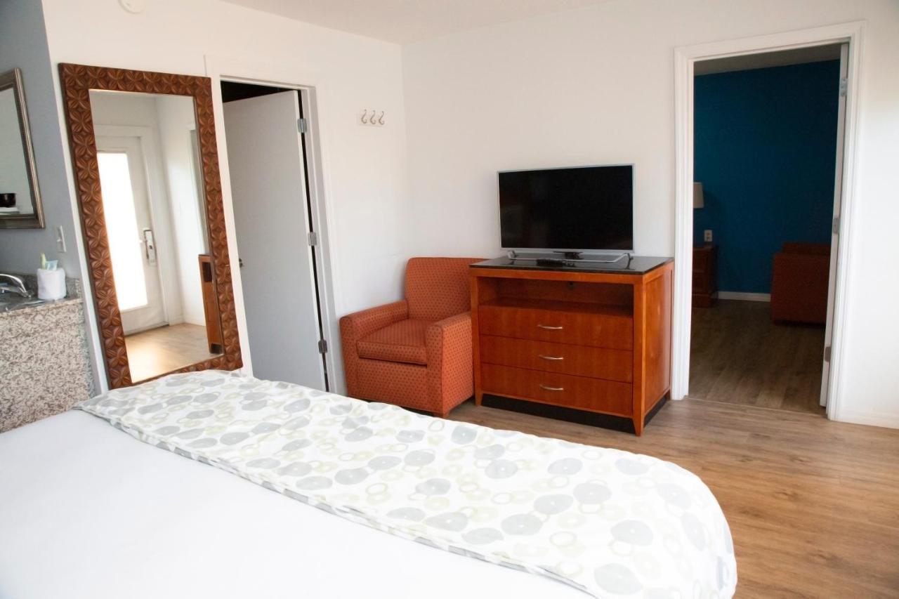 Daytona Dream Inn By Amerivu Daytona Beach Shores Extérieur photo